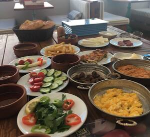 Kentin En Yesil Alaninda En Dogal Kahvalti Picture Of Mutfaks Restaurant Konya Tripadvisor